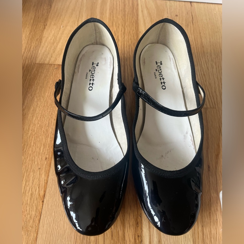 Repetto Rose Black Patent Leather Mary Jane Flats